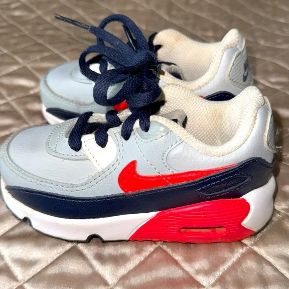 Nike Air Max 90 LTR Baby/Toddler Shoes Light Smoke
Size 6 1/2 - Picture 7 of 8